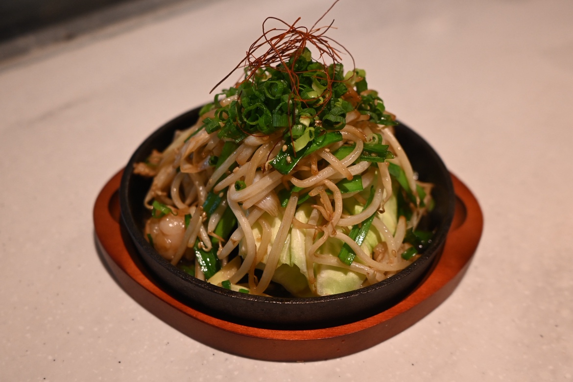 もつの鉄板焼き