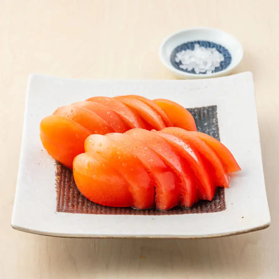 ひんやりトマトの岩塩添え